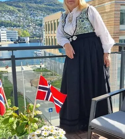 Byleilighet I Sjokanten M Terrasse Lägenhet Bergen