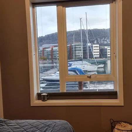 Byleilighet I Sjokanten M Terrasse Lägenhet *