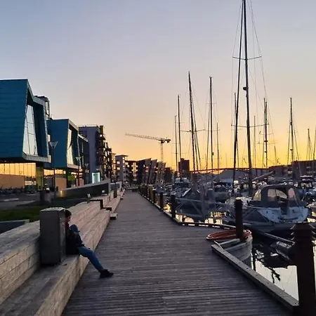 Апартаменты Byleilighet I Sjokanten M Terrasse Берген